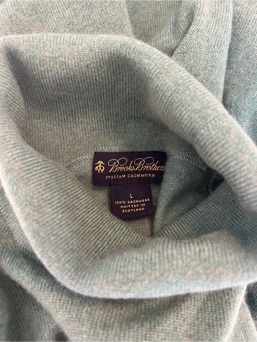 Brooks Brothers Italian Cashmere Turtleneck Sweater - Picture 3 of 6